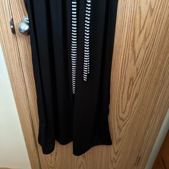 🍉 Jon & Anna New York maxi dress fit with a bit of flare v-neck tie waist NWT 2X - Picture 9 of 10